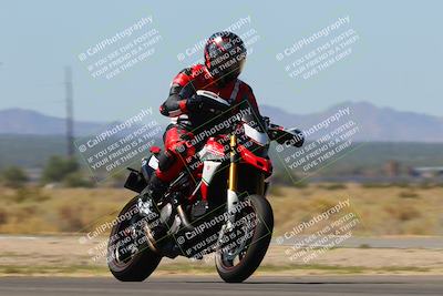 media/Sep-25-2023-Moto Forza (Mon) [[81ffa65e0a]]/B-C Group/Session 3 (Turns 16 and 17 Exit)/